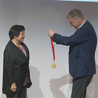 Überreichung der HPI Fellowship Medaille